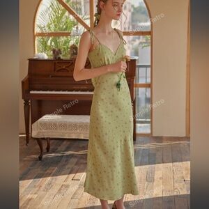 Simple Retro Floral Knot Detail Cami Dress, New with Tags, Size Small